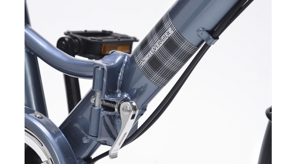 折畳シティサイクル26・6段ギア ダイナモLEDライト・肉厚チューブ