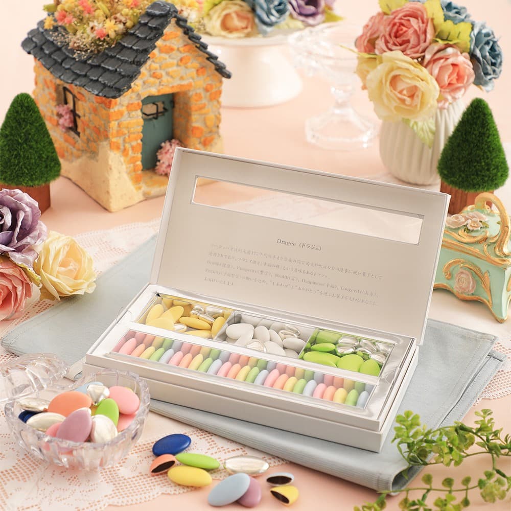 ベ*ル様 【美品】【送料無料】シュトラ (DM-03 40/55) ×4枚セット フランス産 ドラジェ アソートボックス(ホワイト) M-YG｜うさマート