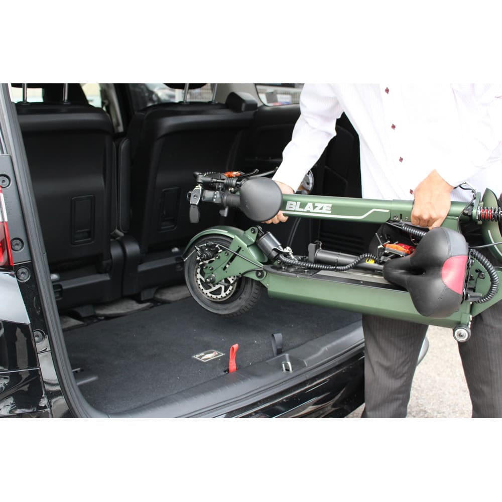 BLAZE EV SCOOTER ワインレッド｜うさマートジャパンサービス株式会社