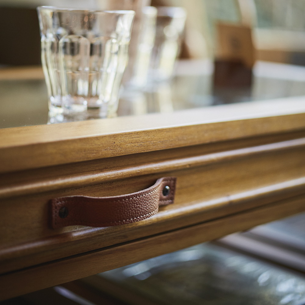 東谷 コレクションテーブル GT-871｜うさマートジャパンサービス株式