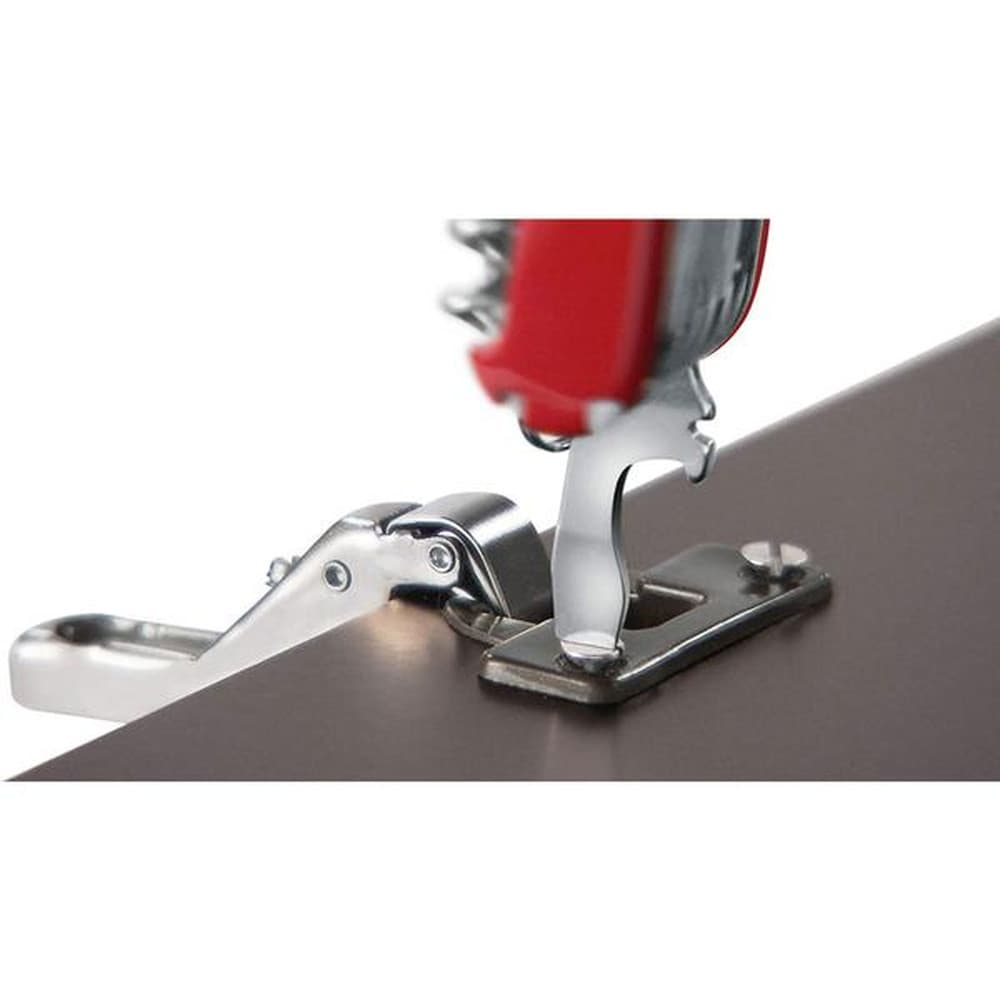 直送 代引不可・他メーカー同梱不可 ビクトリノックス VICTORINOX 7611160058454 アウトライダー BK 0．8513．3 ビクトリノックス・ジャパン アウトライダーBK ブラック 0.8513.3